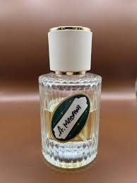  Floral, Fruity, Oud, Woody perfume available